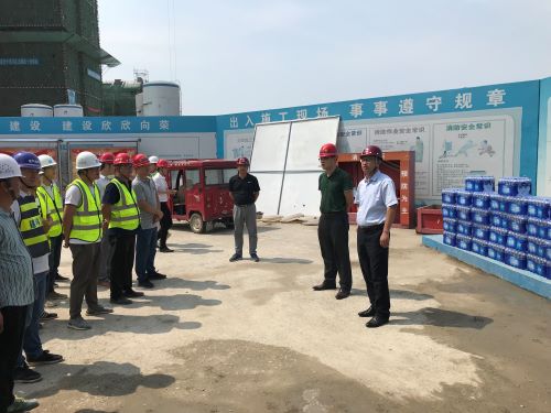 “炎炎夏日送清涼，滴滴關(guān)懷暖人心”—公司開展夏日送清涼活動