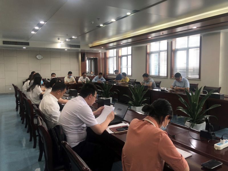 公司第四黨支部組織召開全體黨員大會暨專題組織生活會